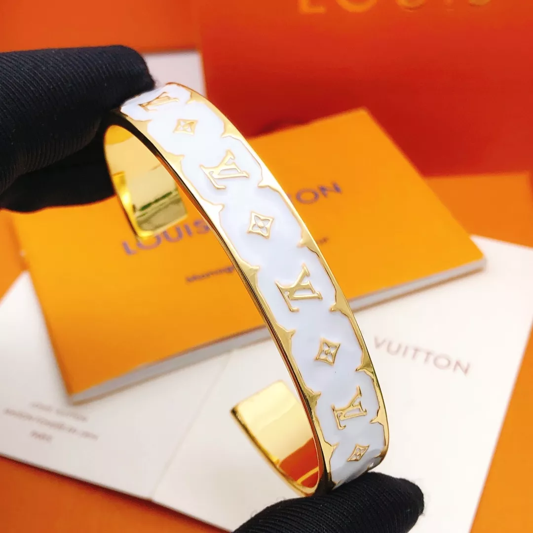 Bright 3613 Louis Vuitton LV Bracelets