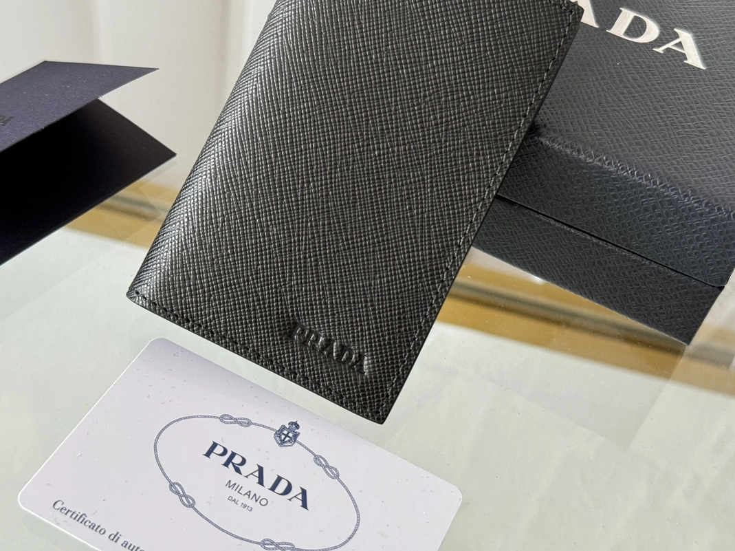 Bright 3948 Prada AAA Quality Card Case