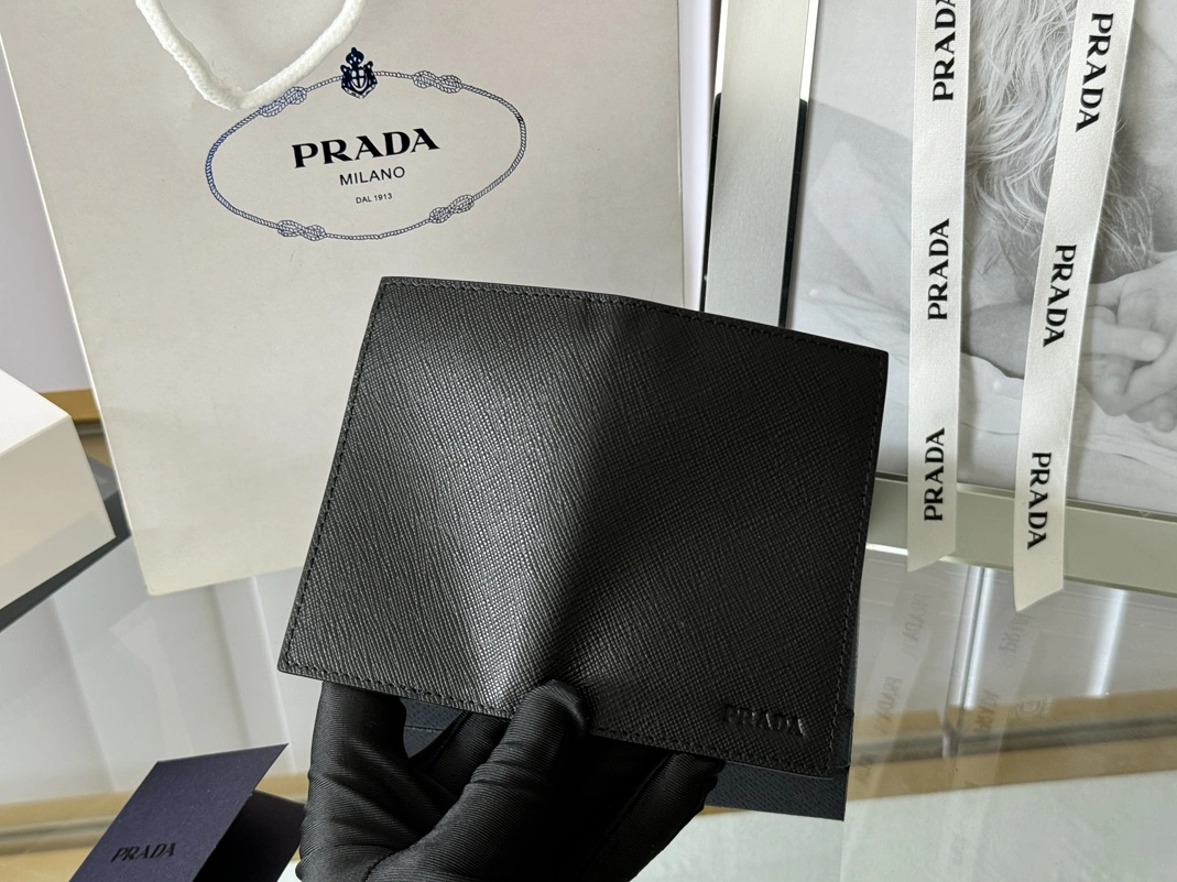 Bright 3948 Prada AAA Quality Card Case
