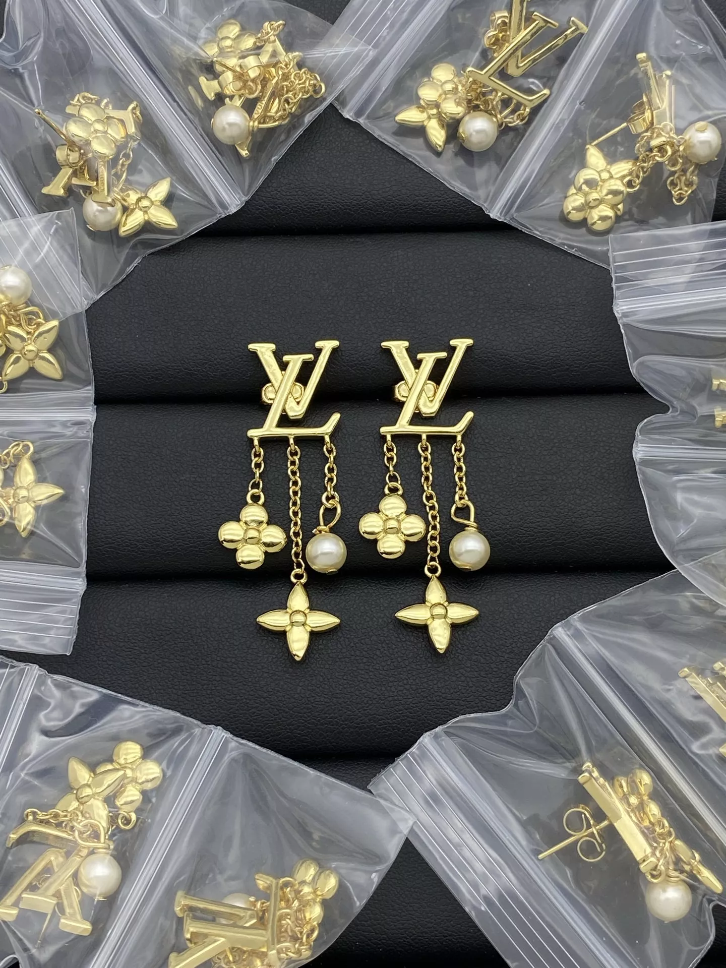 Bright 3989 Louis Vuitton Earrings For Women