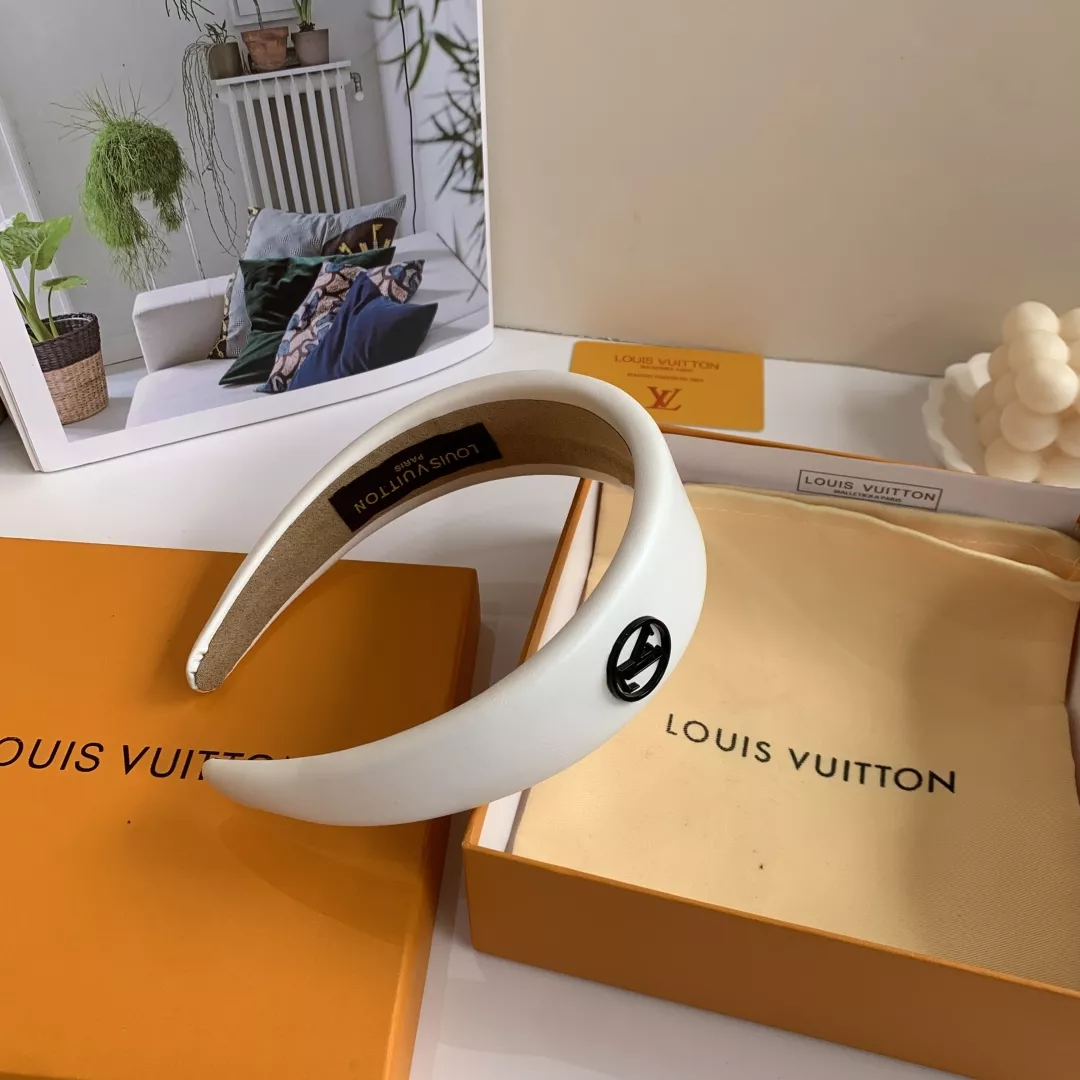 Bright 4200 Louis Vuitton LV Headband