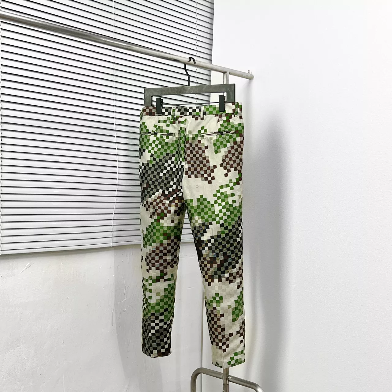 Bright 4220 Louis Vuitton LV Pants For Men