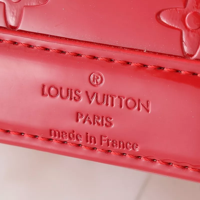Bright 4243 Louis Vuitton Messenger Bags For Women