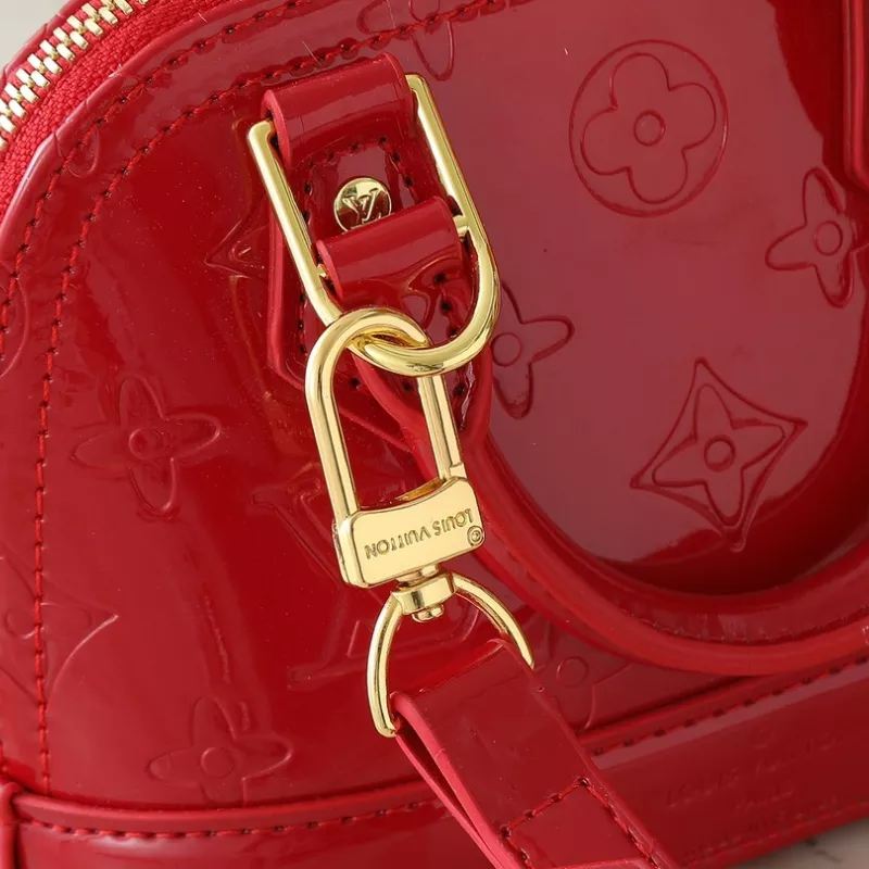 Bright 4243 Louis Vuitton Messenger Bags For Women