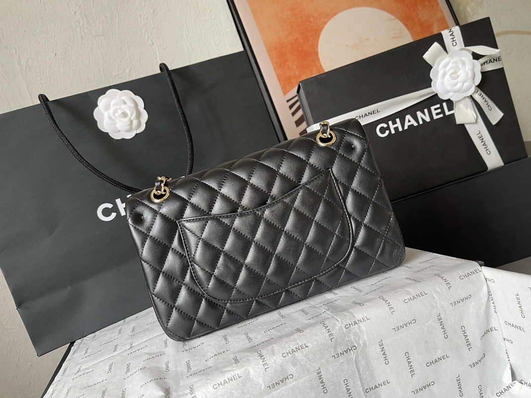 Bright 4376 Chanel AAA Quality Messenger Bags For Women