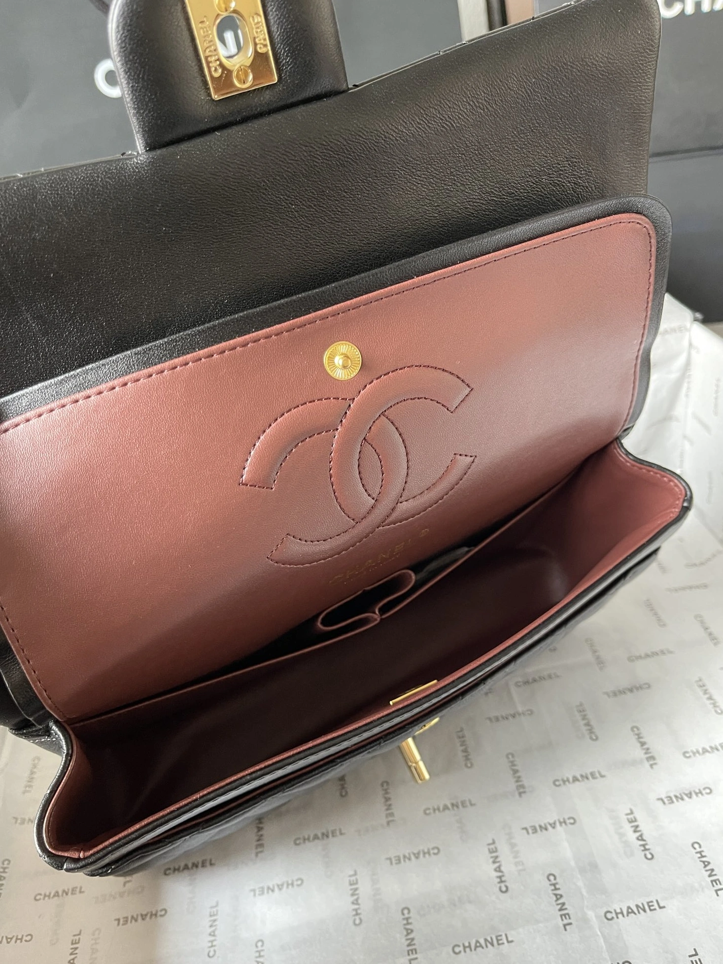 Bright 4376 Chanel AAA Quality Messenger Bags For Women