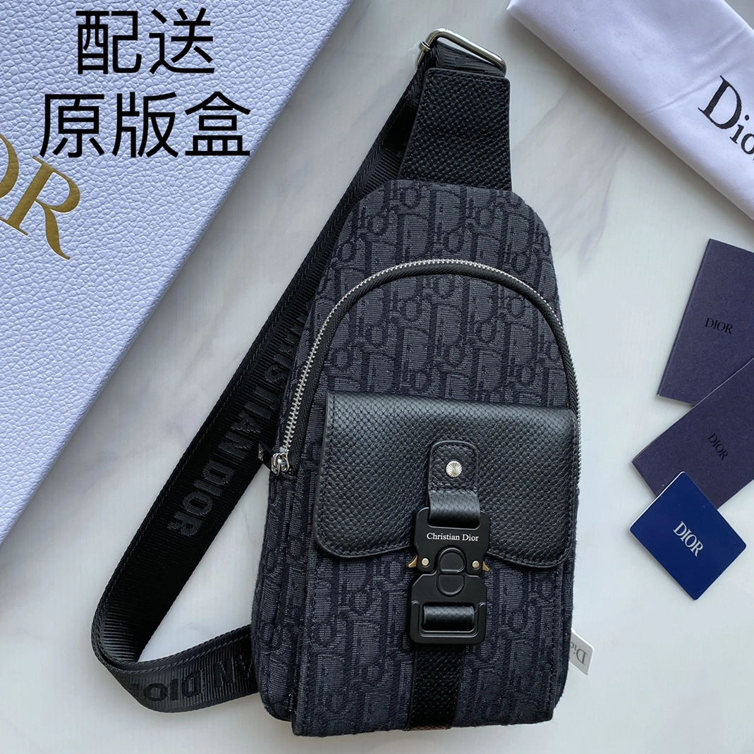 Bright 4526 Christian Dior AAA Man Messenger Bags