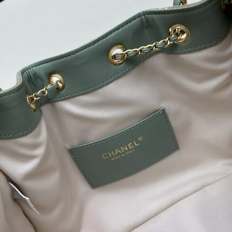 Bright 4766 Chanel AAA Quality Shoulder Bags For Women