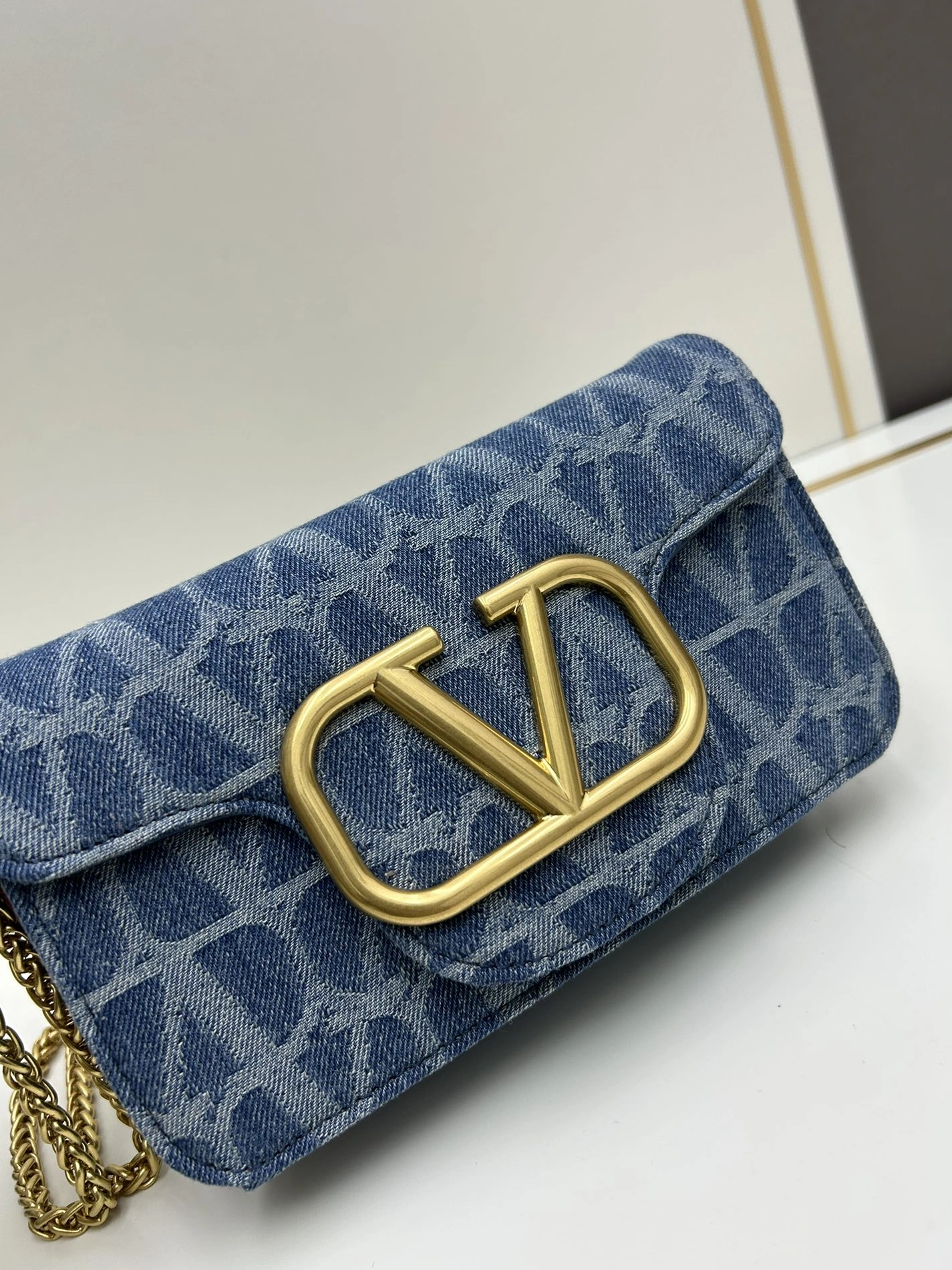 Bright 5182 Valentino AAA Quality Shoulder Bags For Women