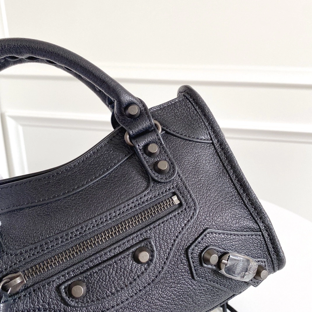 Bright 5646 Balenciaga AAA Quality Handbags For Women