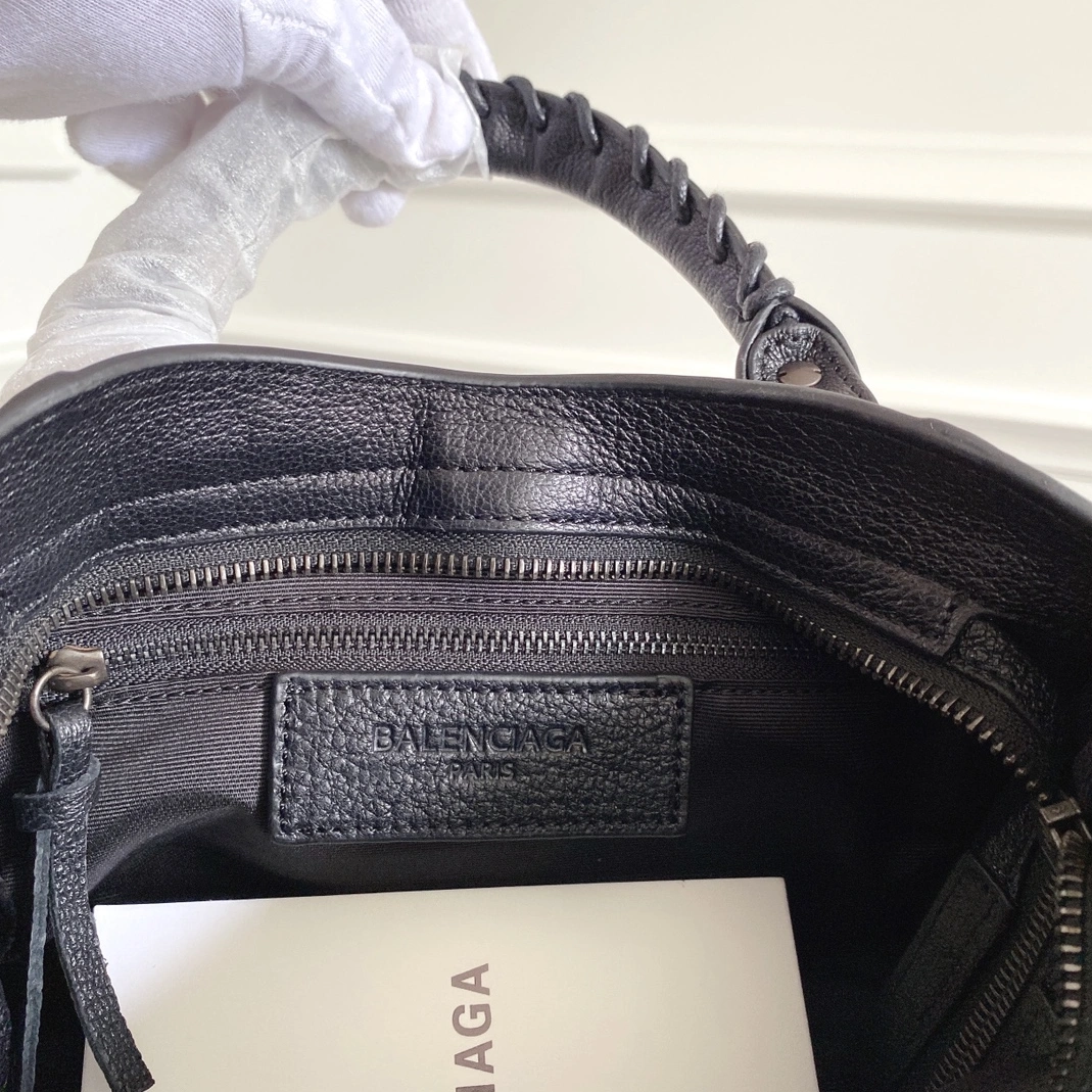 Bright 5646 Balenciaga AAA Quality Handbags For Women
