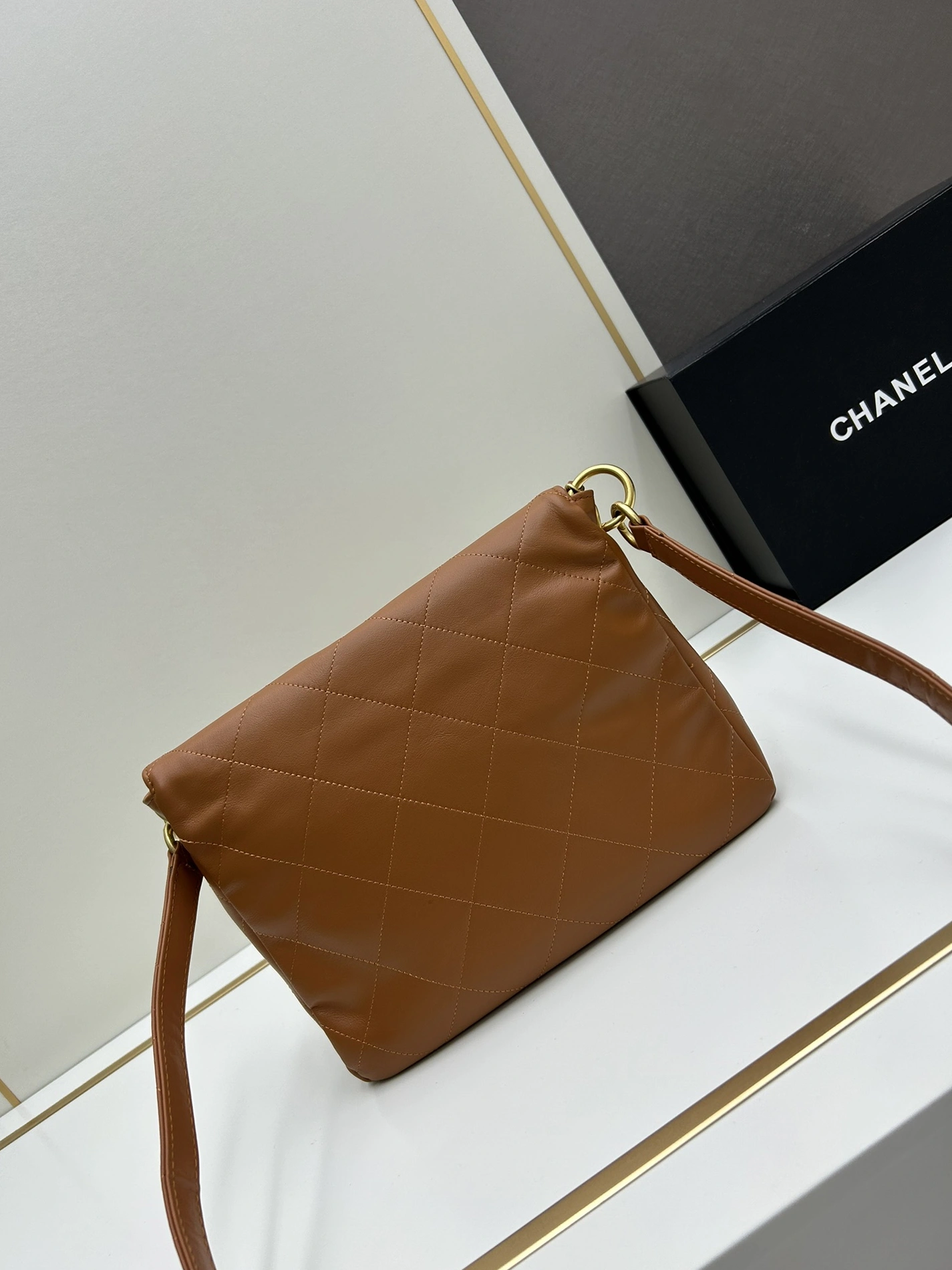 Bright 5828 Chanel AAA Quality Messenger Bags For Women