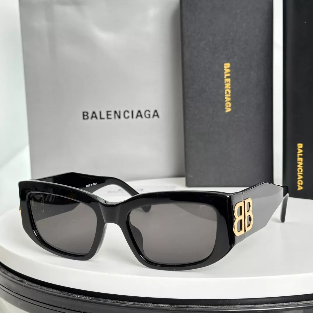 Bright 5847 Balenciaga AAA Quality Sunglasses