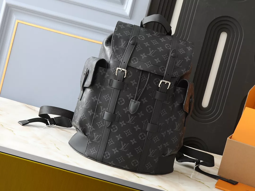Bright 585 Louis Vuitton LV AAA Man Backpacks