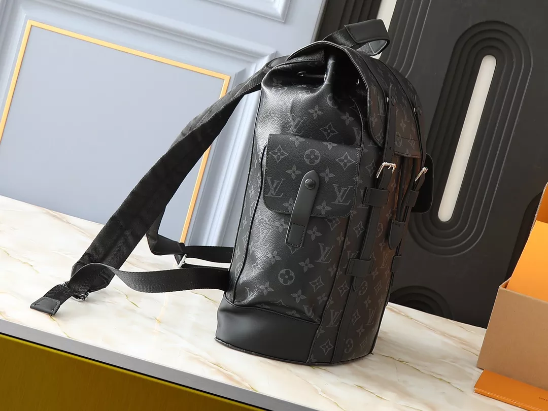 Bright 585 Louis Vuitton LV AAA Man Backpacks