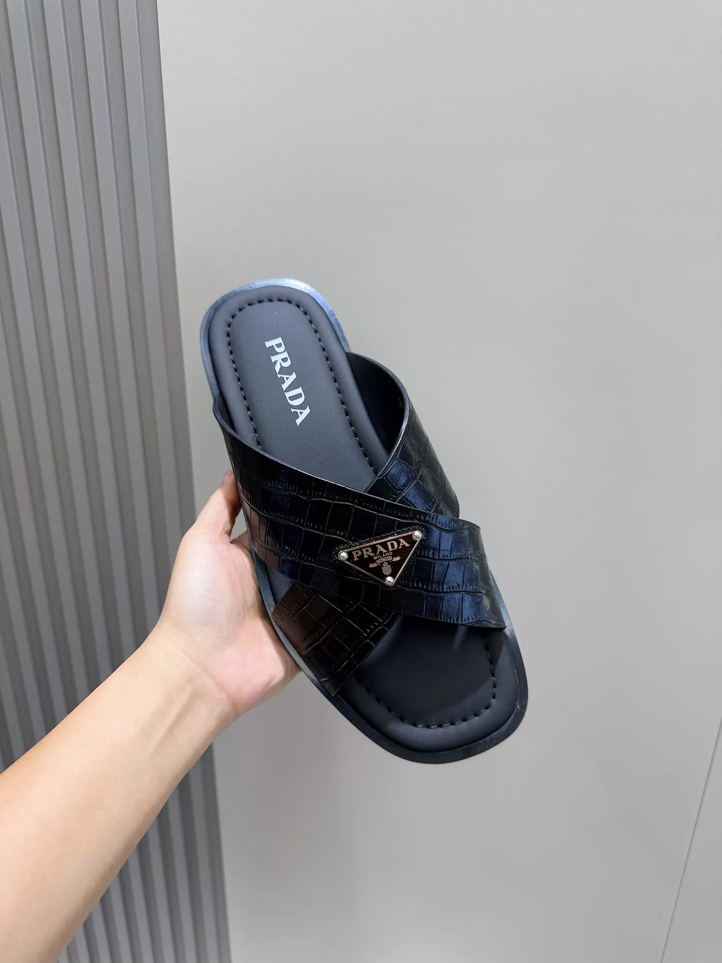 Bright 5860 Prada Slippers For Men