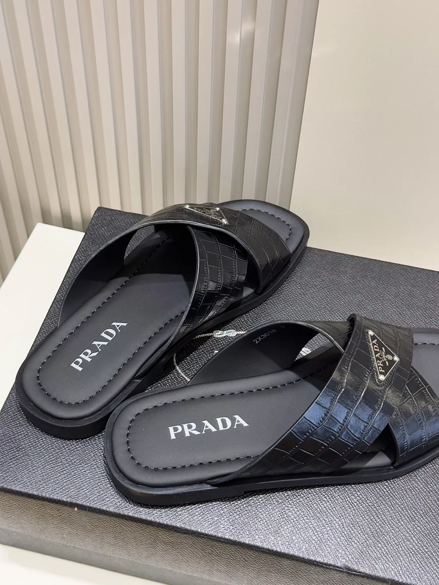 Bright 5860 Prada Slippers For Men