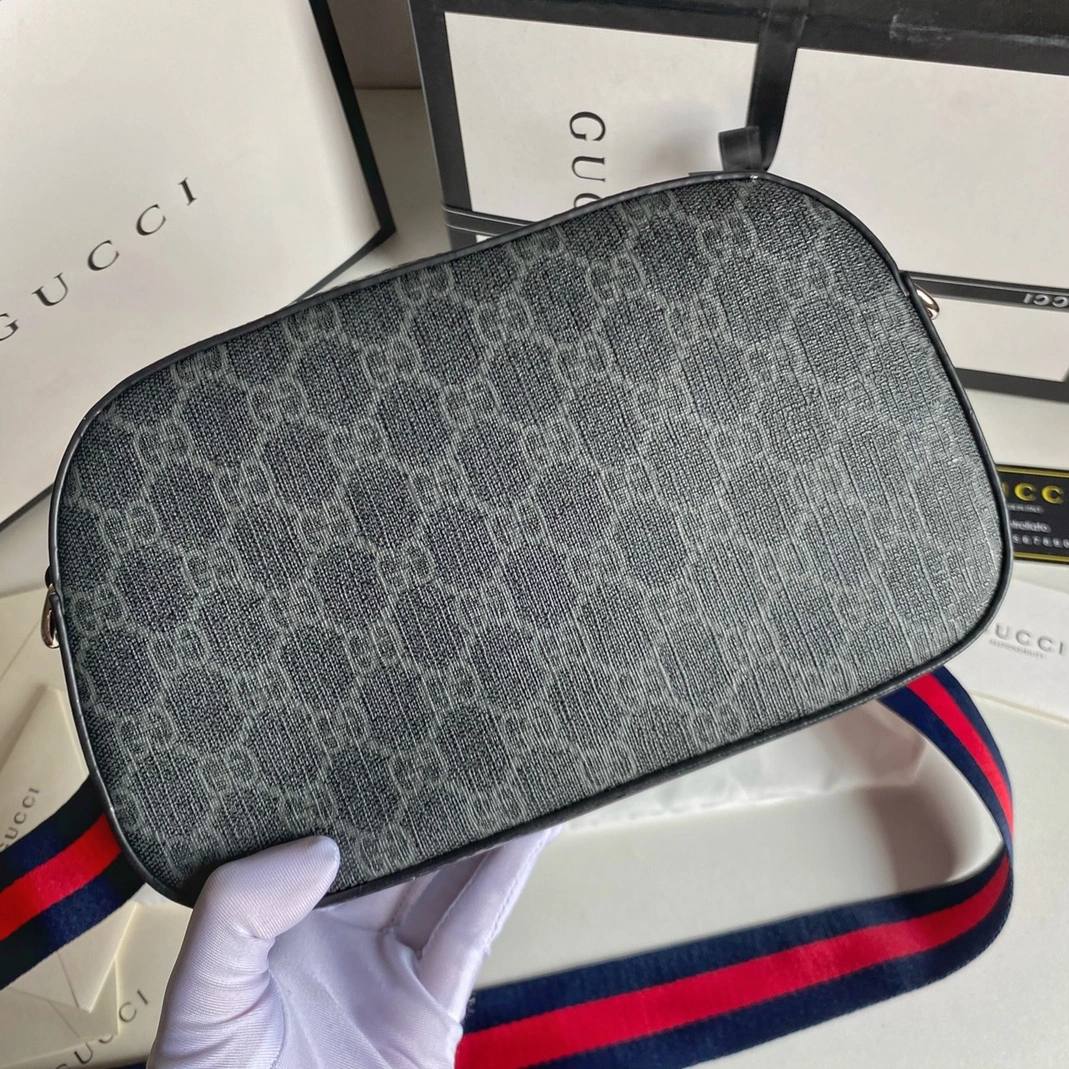 Bright 598 Gucci AAA Man Messenger Bags