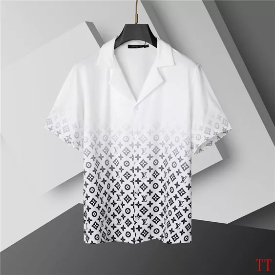 Bright 6089 Louis Vuitton LV Tracksuits Short Sleeved For Men