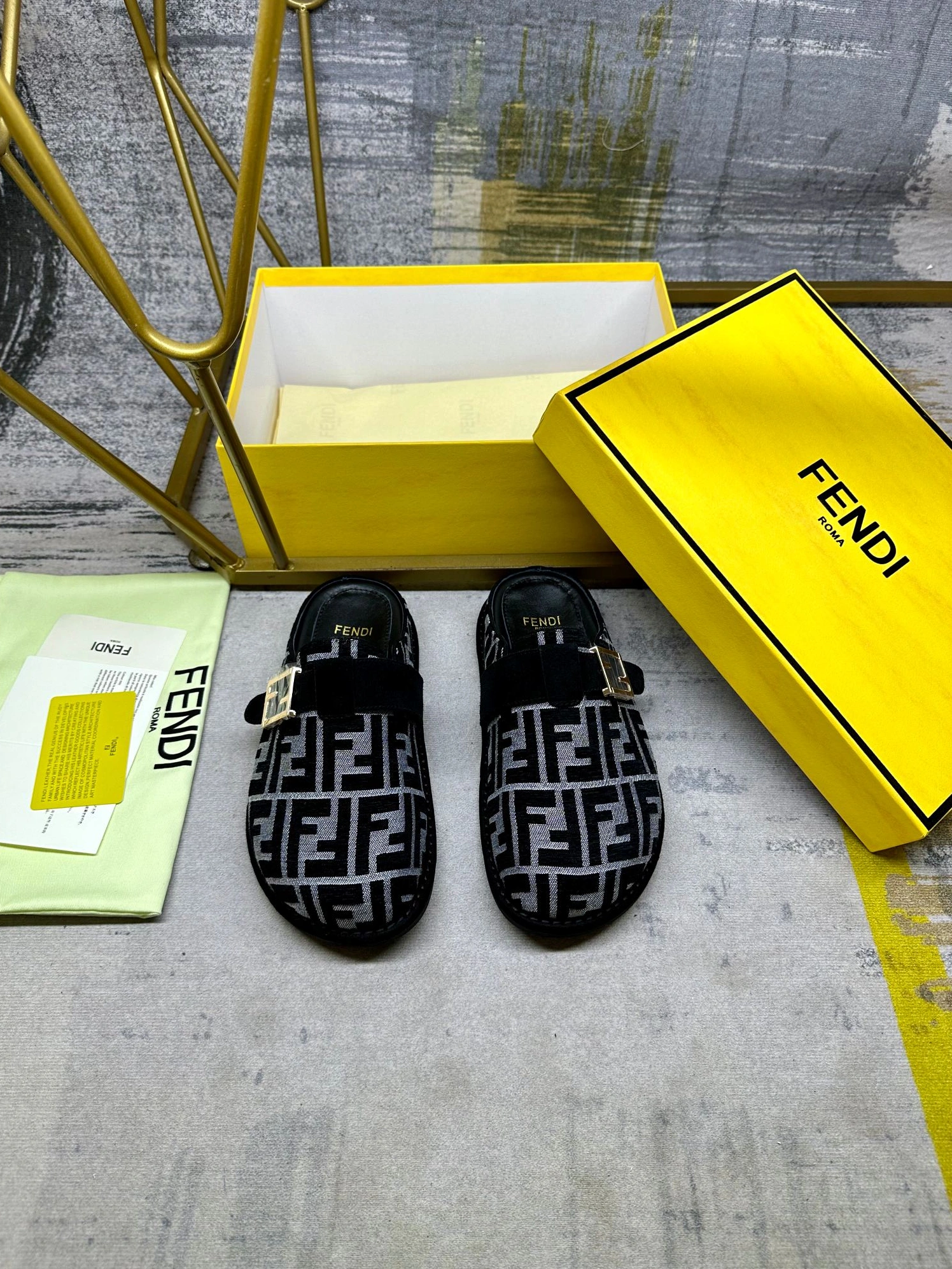 Bright 6092 Fendi Slippers For Men