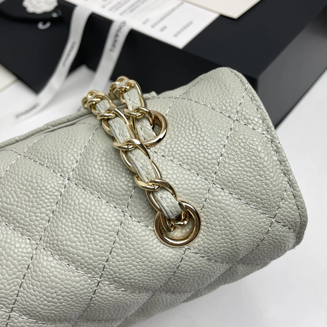 Bright 6269 Chanel AAA Quality Shoulder Bags For Women