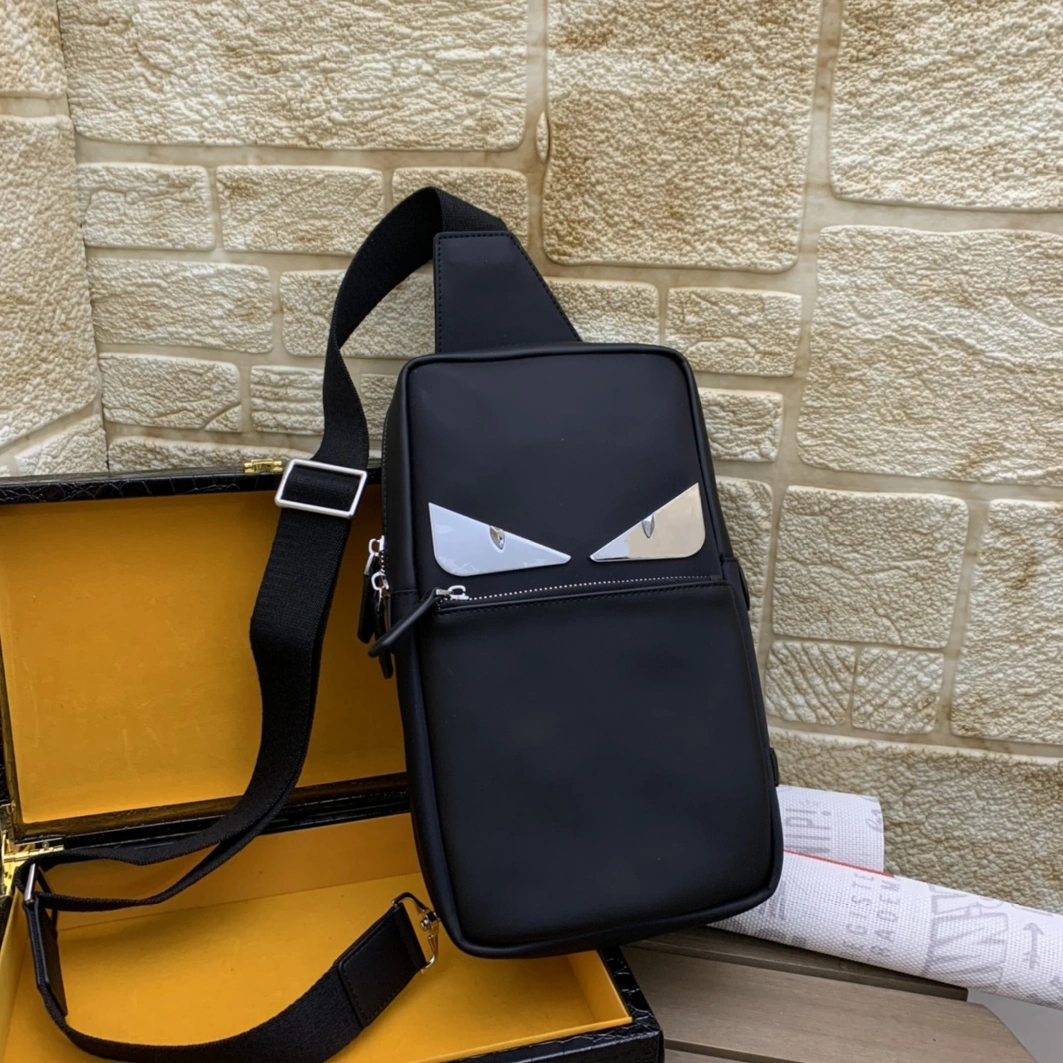Bright 6284 Fendi AAA Man Messenger Bags