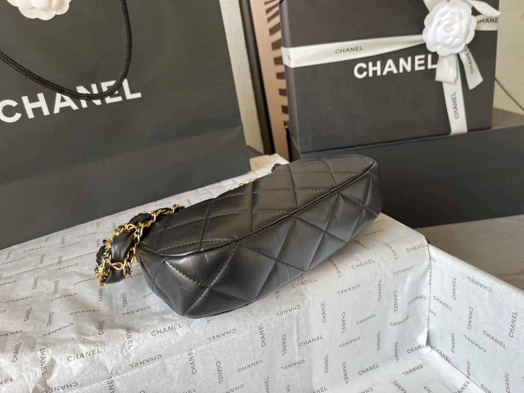 Bright 6457 Chanel AAA Quality Shoulder Bags For Women