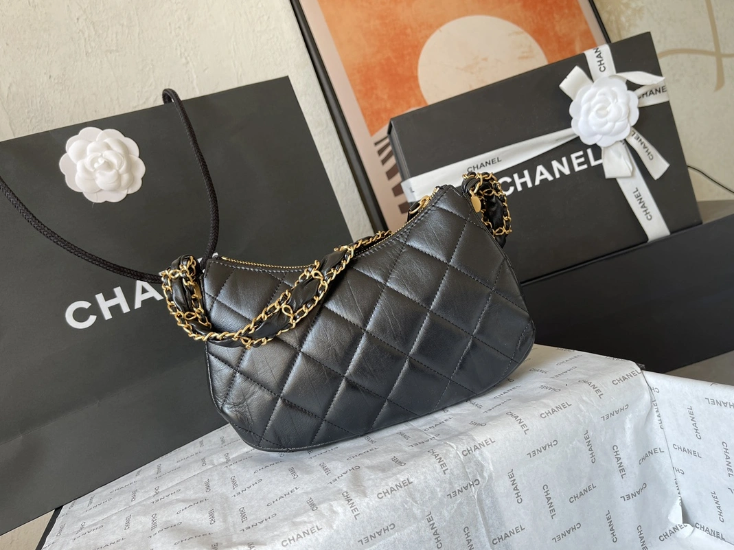 Bright 6457 Chanel AAA Quality Shoulder Bags For Women