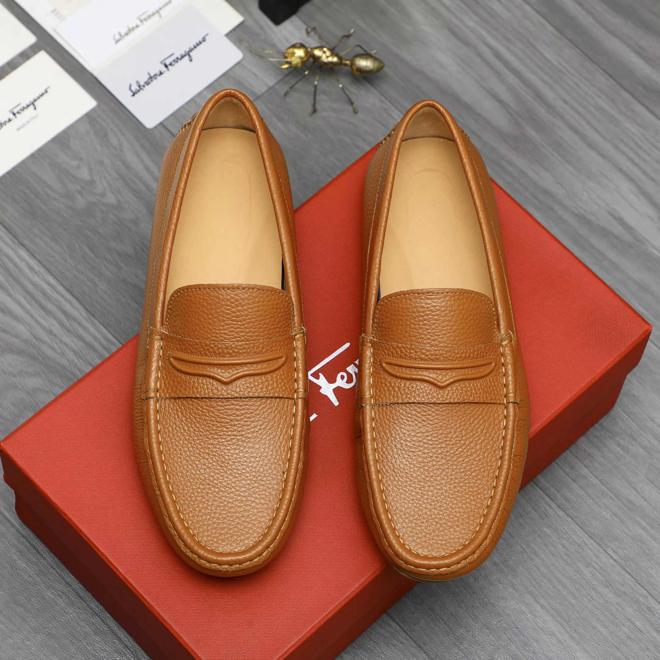 Bright 667 Salvatore Ferragamo Leather Shoes For Men