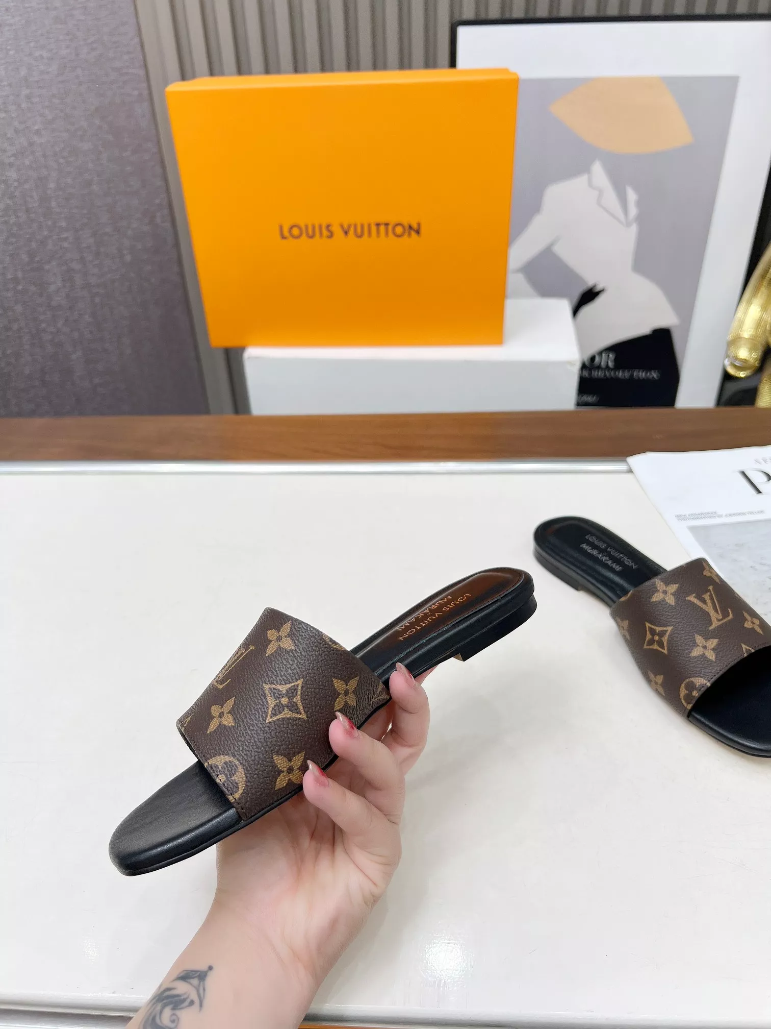 Bright 6725 Louis Vuitton Slippers For Women