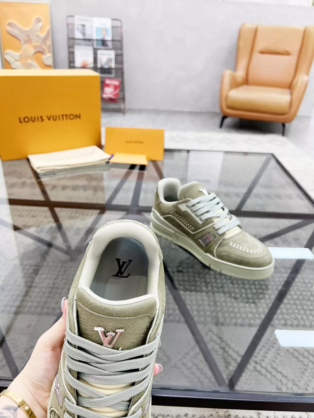 Bright 6908 Louis Vuitton Casual Shoes For Men