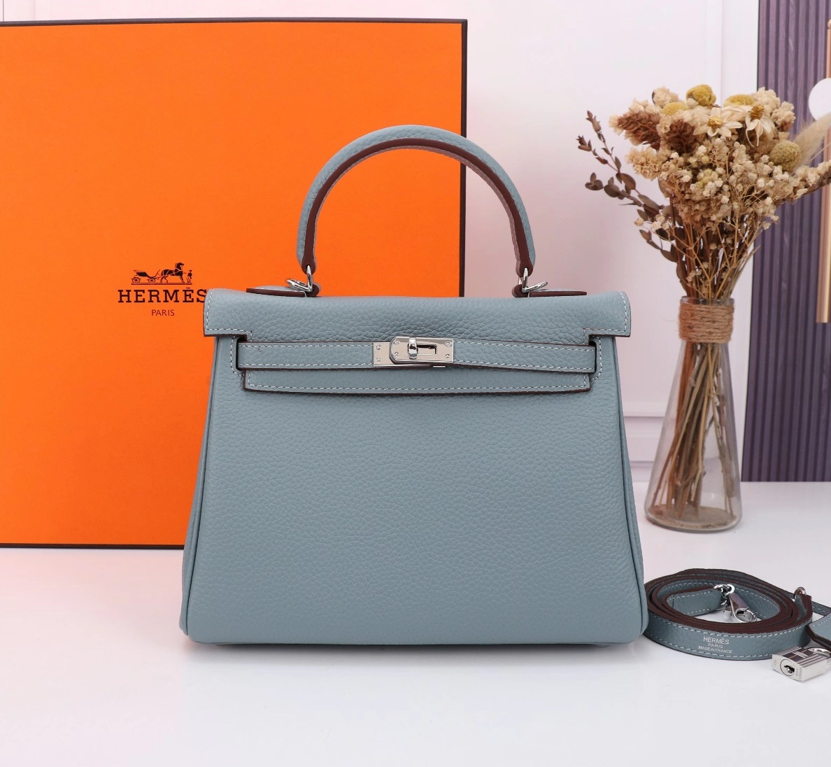 Bright 7083 Hermes AAA Quality Handbags For Women