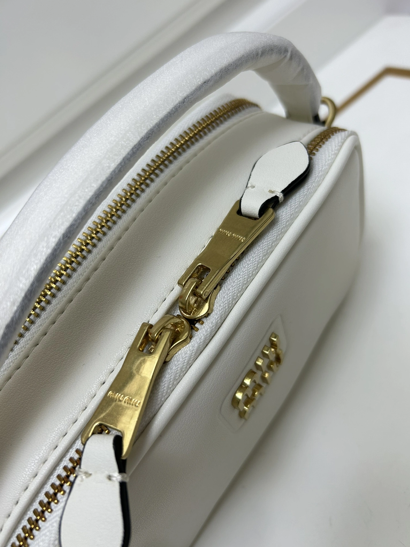 Bright 7103 MIU MIU AAA Quality Messenger Bags For Women