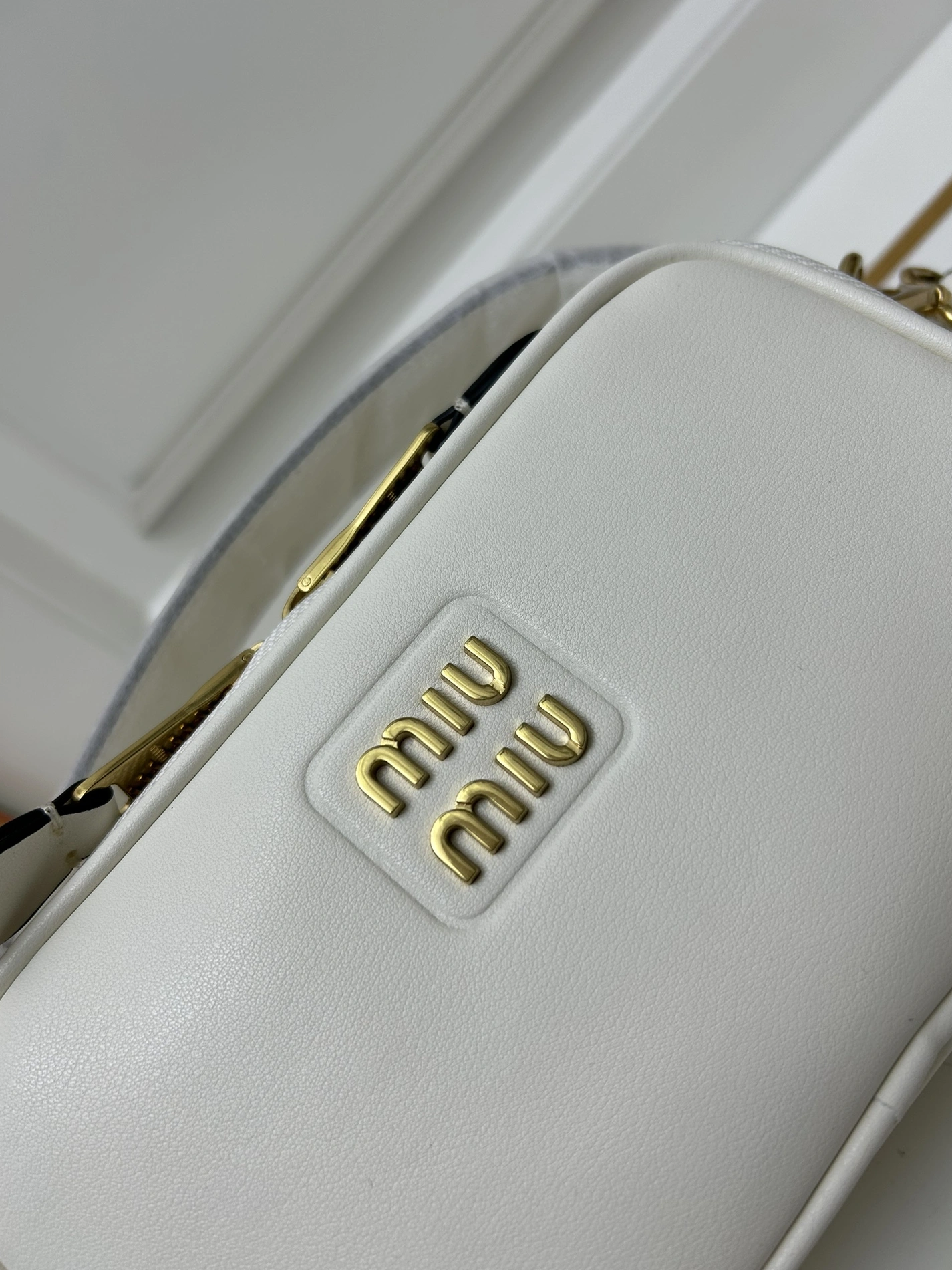Bright 7103 MIU MIU AAA Quality Messenger Bags For Women