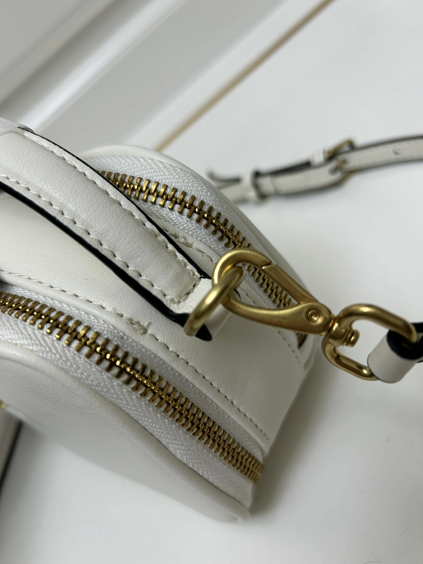 Bright 7103 MIU MIU AAA Quality Messenger Bags For Women