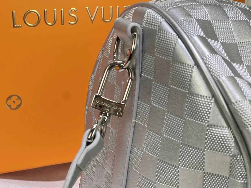 Bright 7162 Louis Vuitton Travel Bags