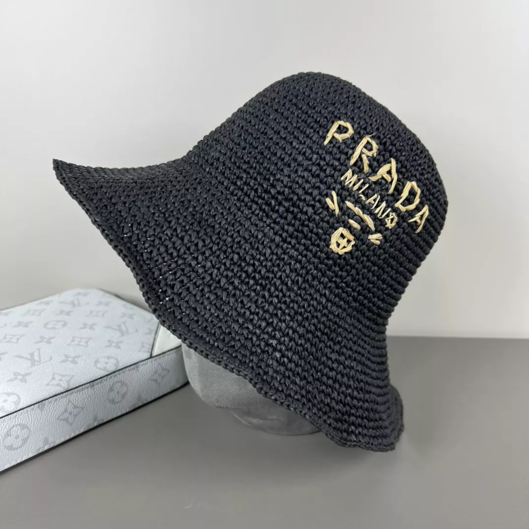 Bright 736 Prada Caps