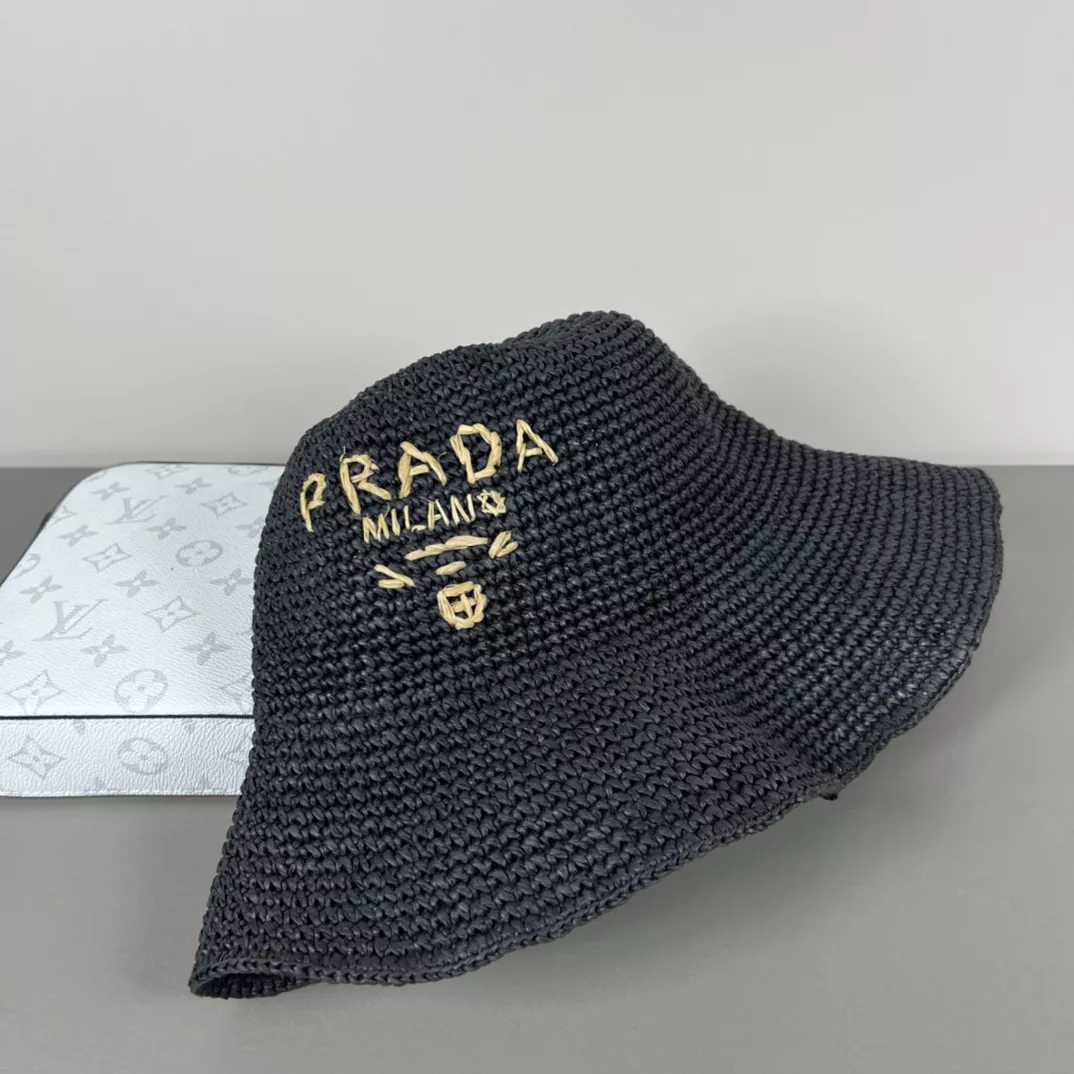 Bright 736 Prada Caps