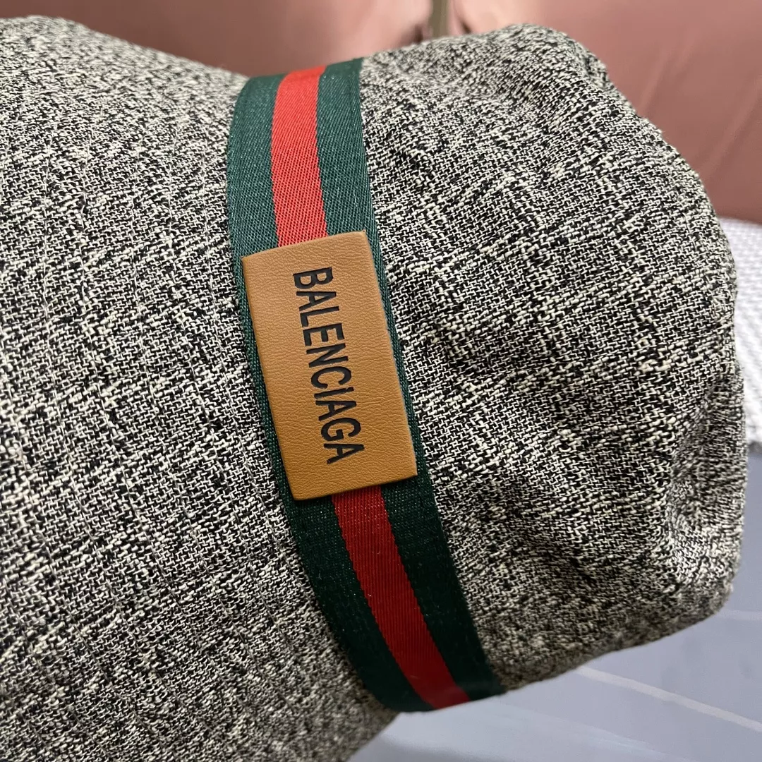 Bright 7371 Balenciaga Caps