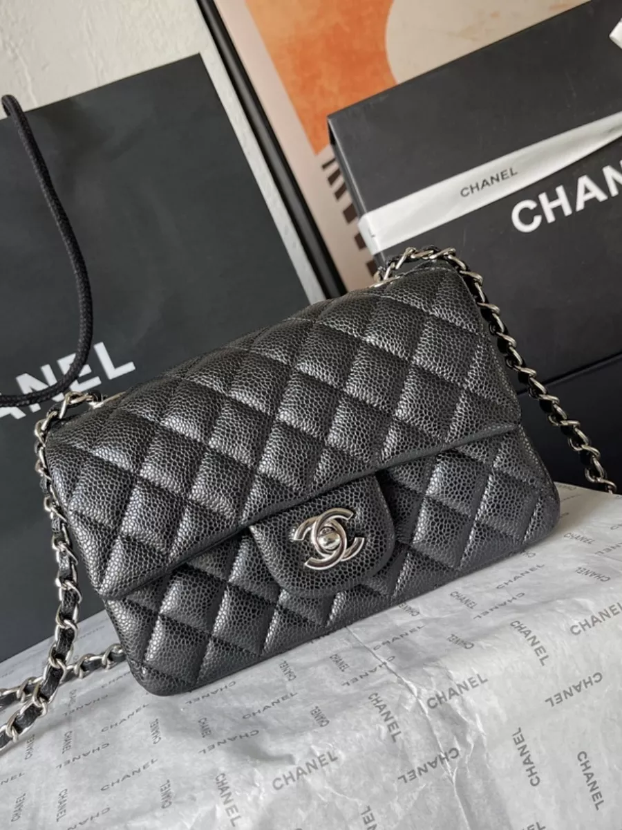 Bright 7391 Chanel AAA Quality Messenger Bags For Women