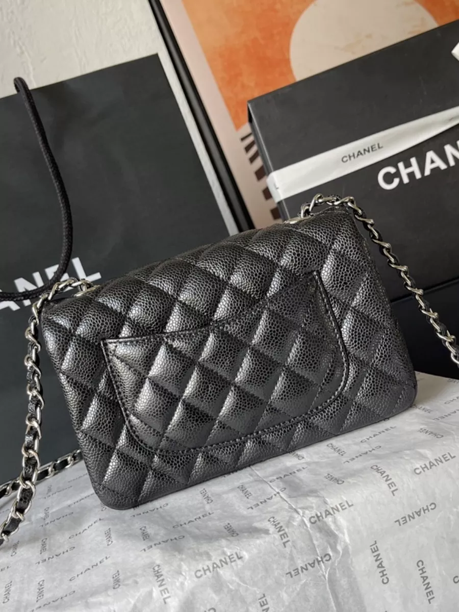 Bright 7391 Chanel AAA Quality Messenger Bags For Women