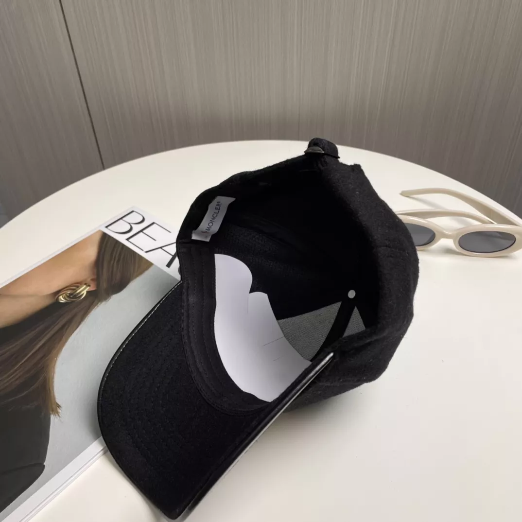 Bright 7477 Moncler Caps