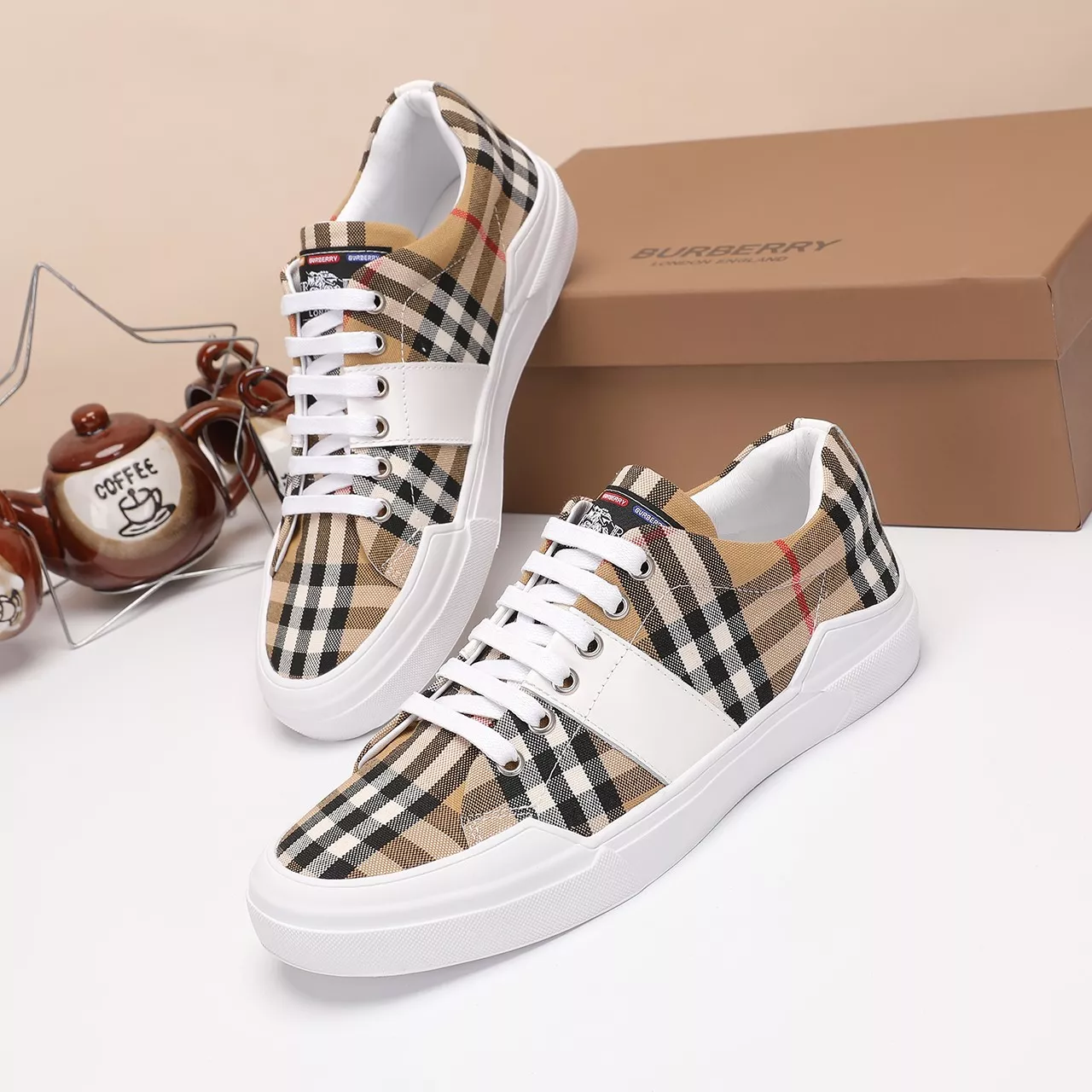 Bright 750 Burberry Casual Shoes For Men