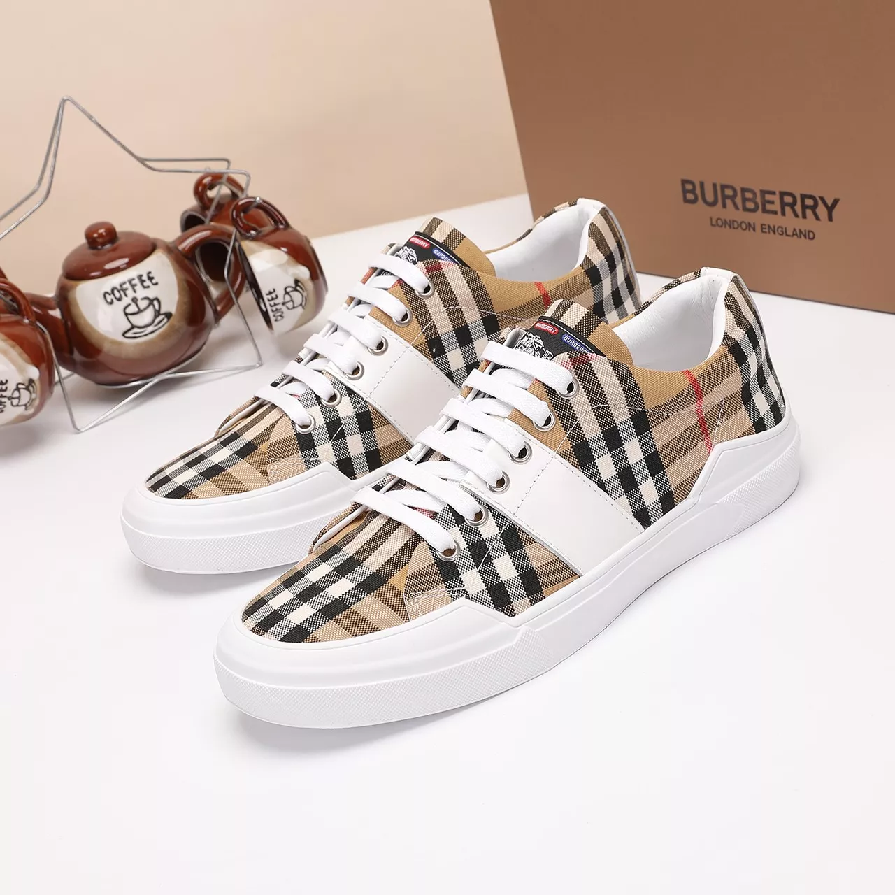 Bright 750 Burberry Casual Shoes For Men