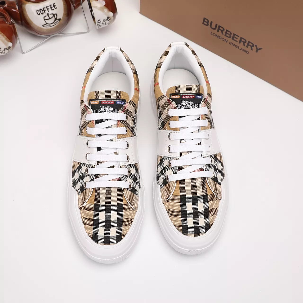 Bright 750 Burberry Casual Shoes For Men