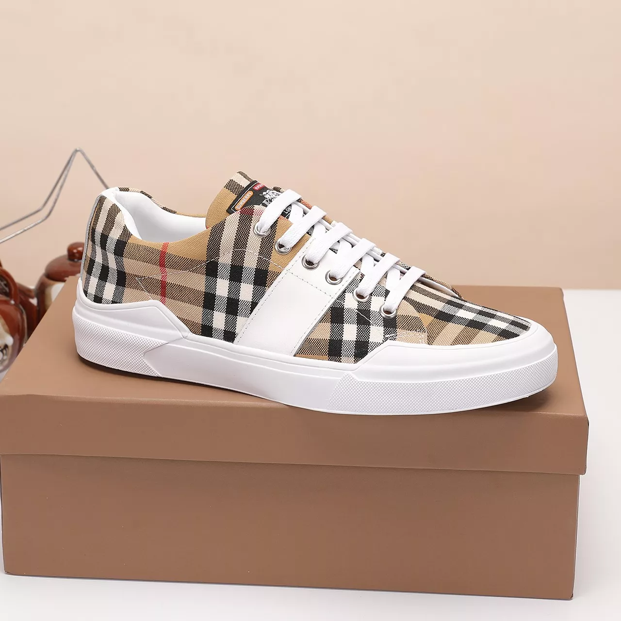 Bright 750 Burberry Casual Shoes For Men