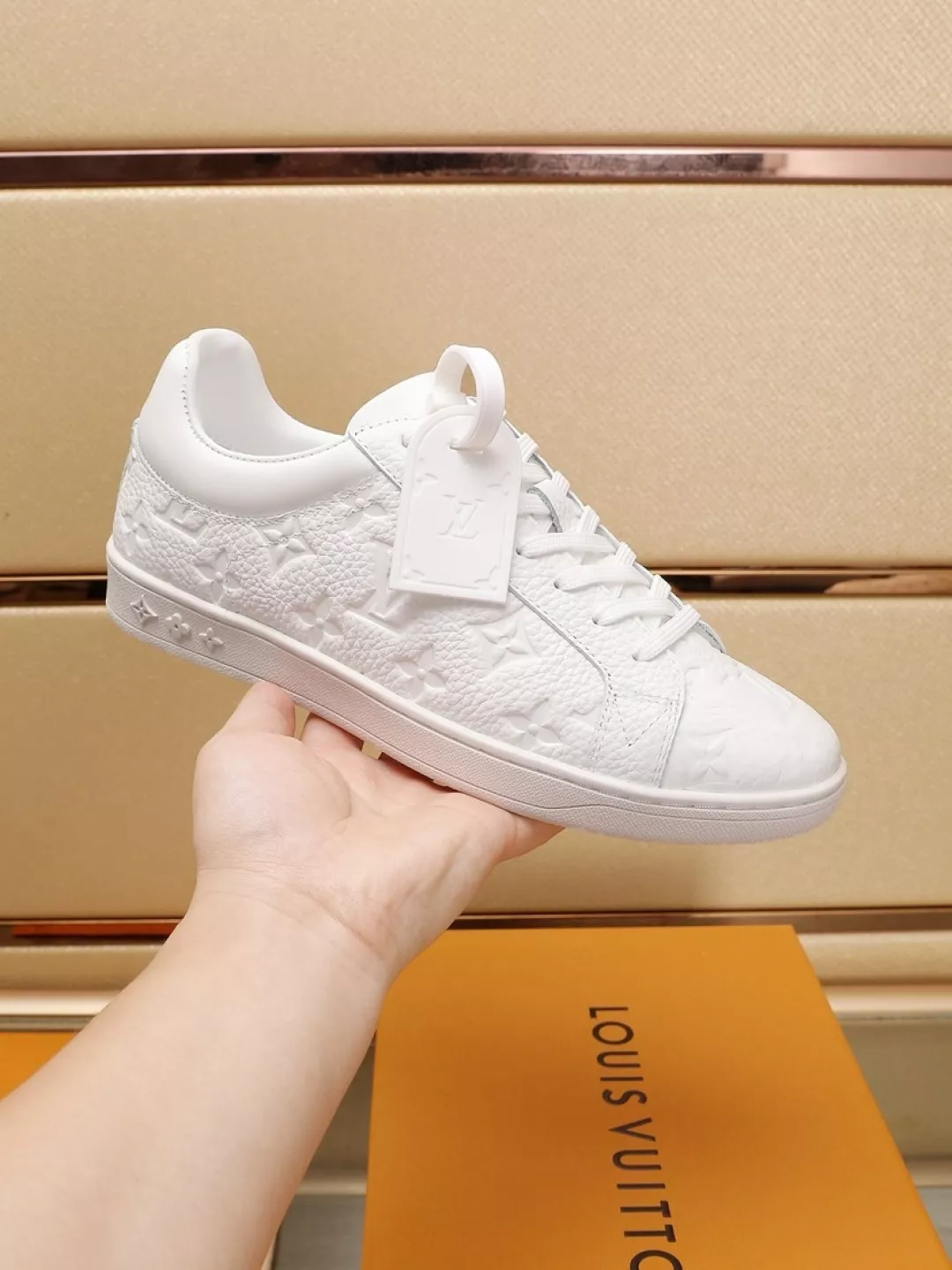 Bright 7528 Louis Vuitton Casual Shoes For Men
