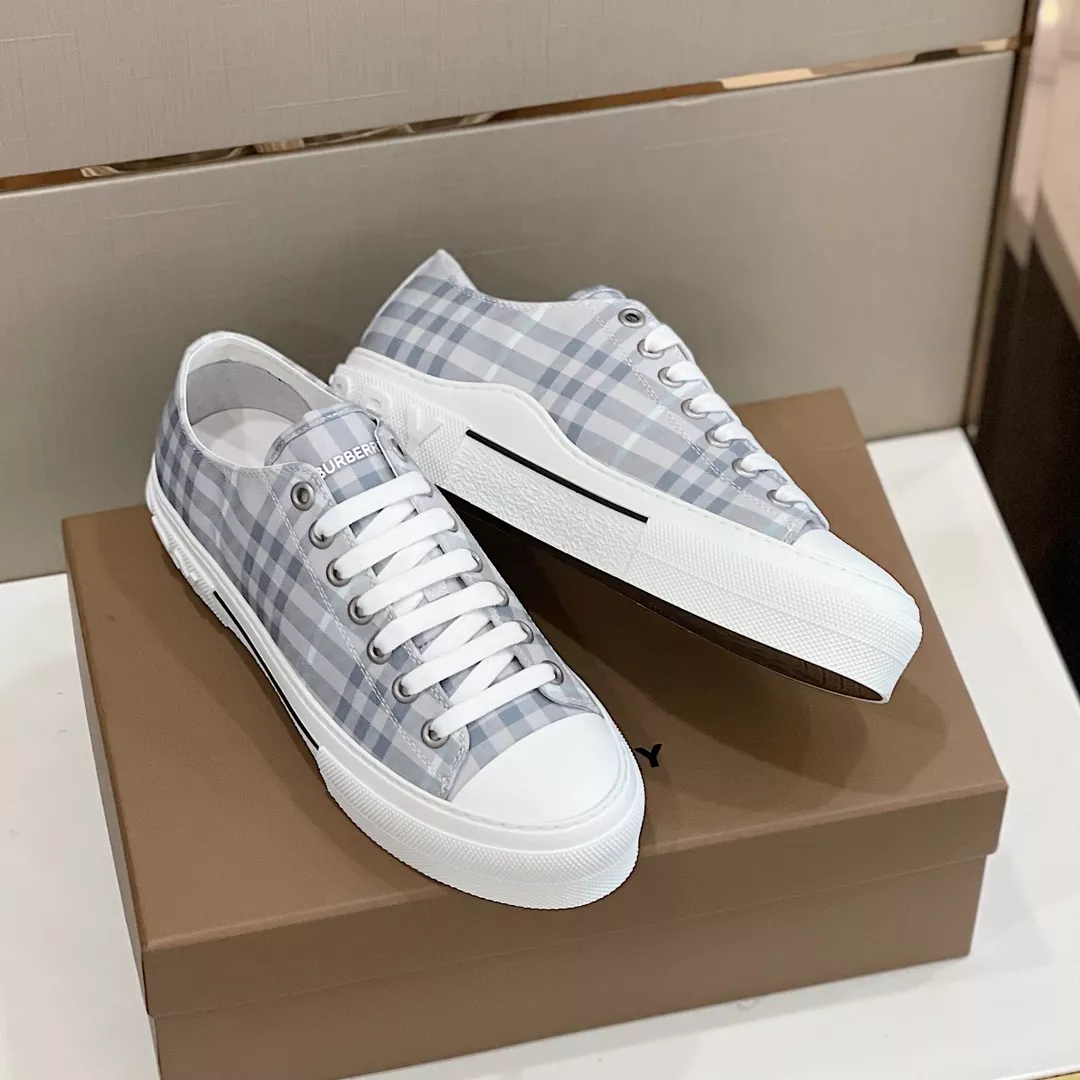 Bright 7555 Burberry Casual Shoes For Men