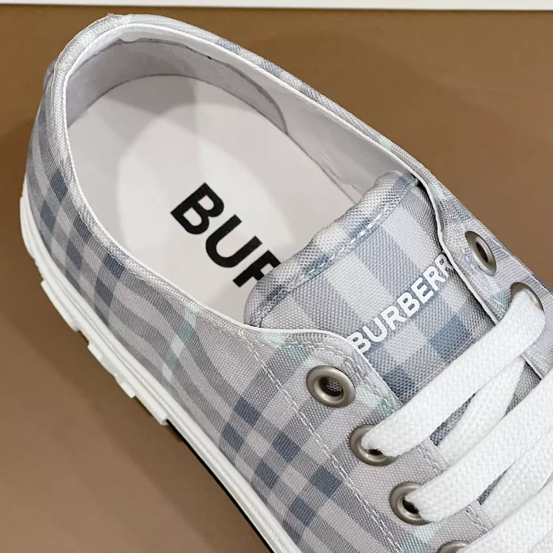 Bright 7555 Burberry Casual Shoes For Men
