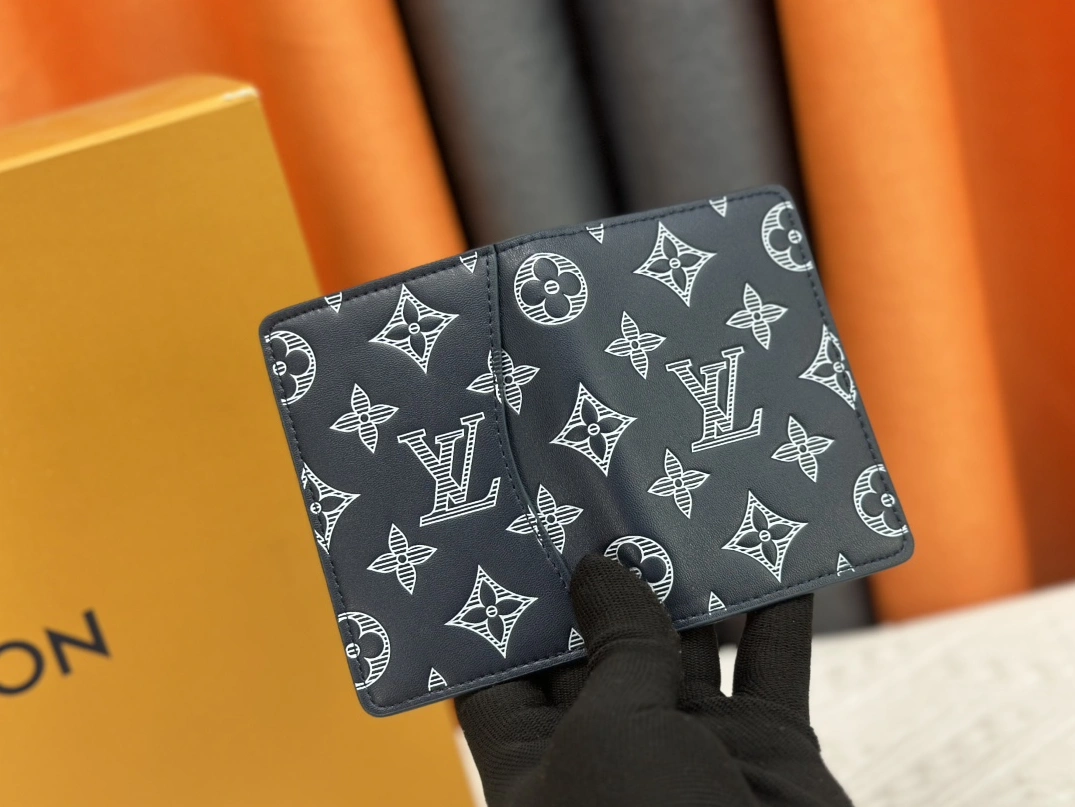Bright 7623 Louis Vuitton LV Card Case